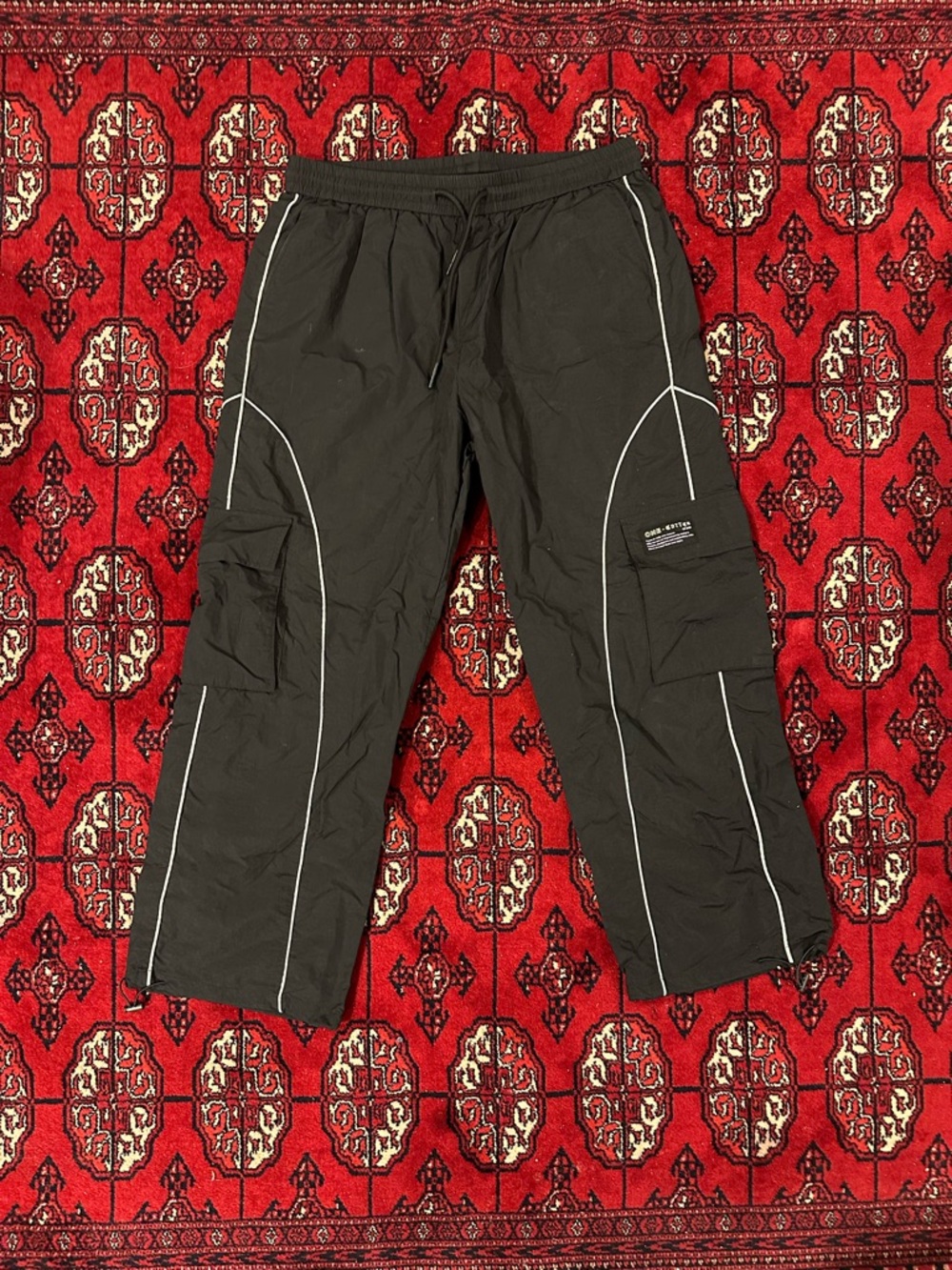 Men's Dark Olive Cargo Pants with Reflective Piping